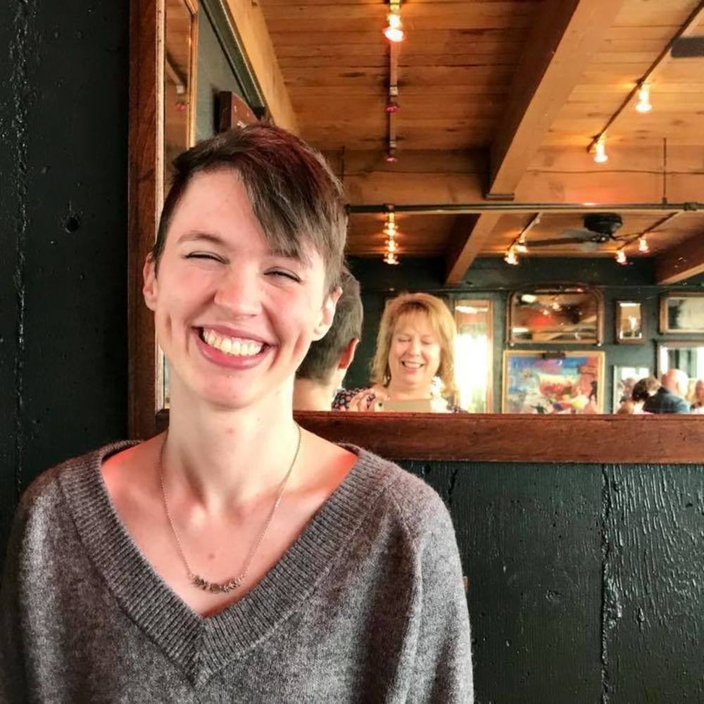 Meet your Posher, Lucia